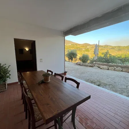 아파트 La Casa Di Demetra. Un Paradiso Tra Gli Olivi. *
